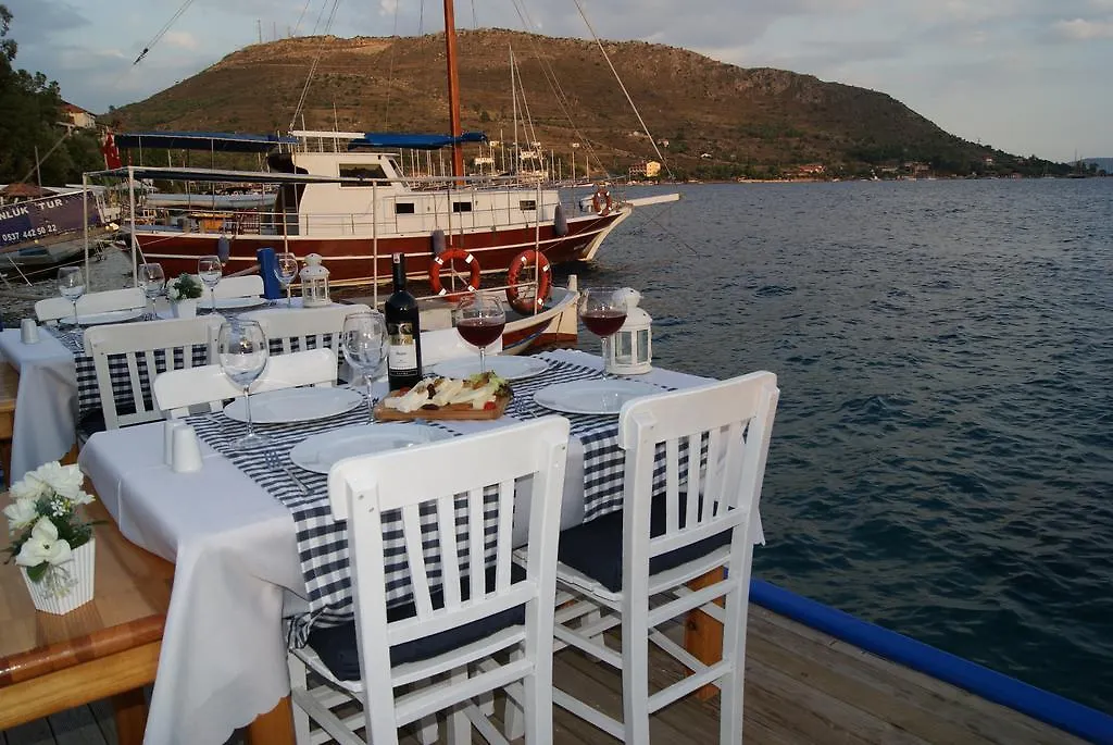 Melek Hotels 보즈부른