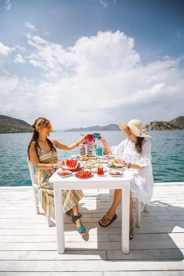 Melek Hotels 보즈부른